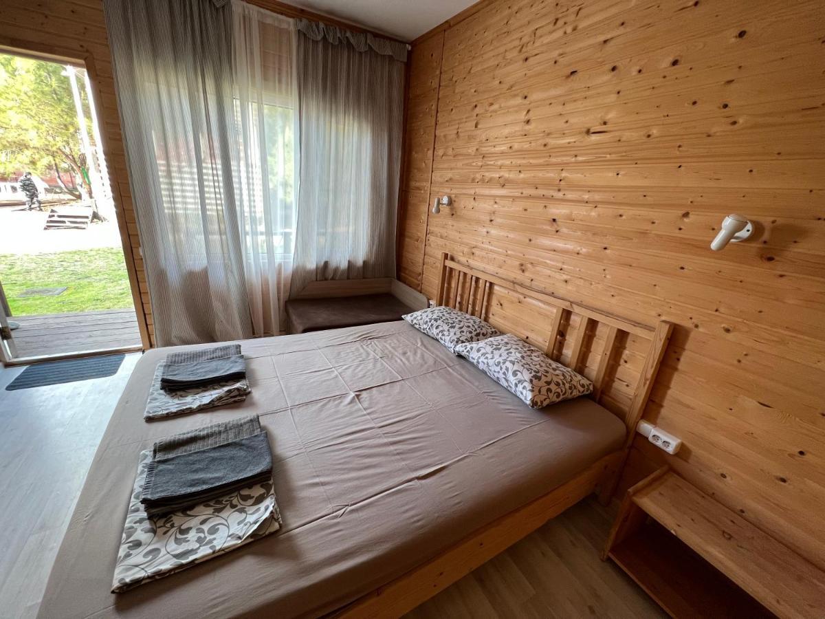 Mini-Hotel Forest Club Pizunda Exteriör bild